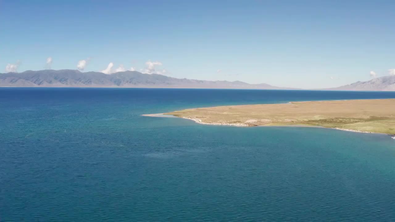 中国新疆赛里木湖夏季风景视频素材