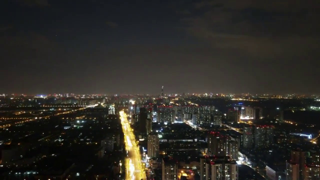 成都市龙泉驿区夜晚市区城市主干道航拍夜景建筑视频素材