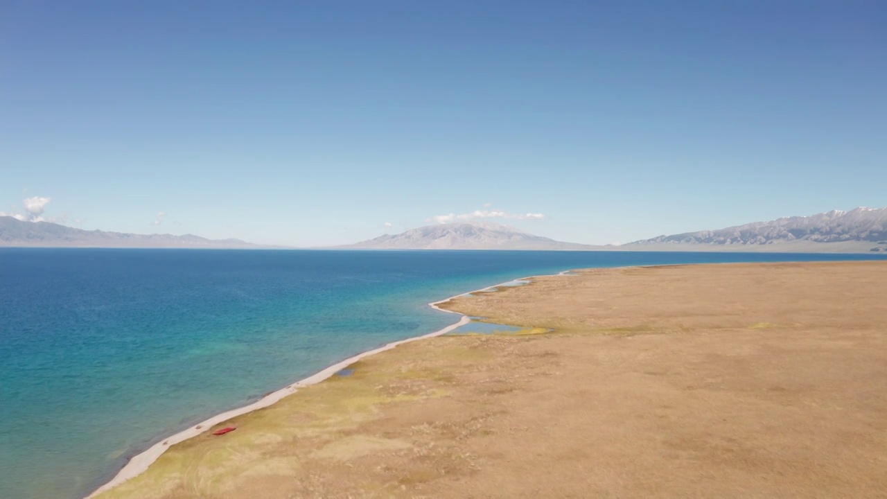 中国新疆赛里木湖夏季风景视频素材