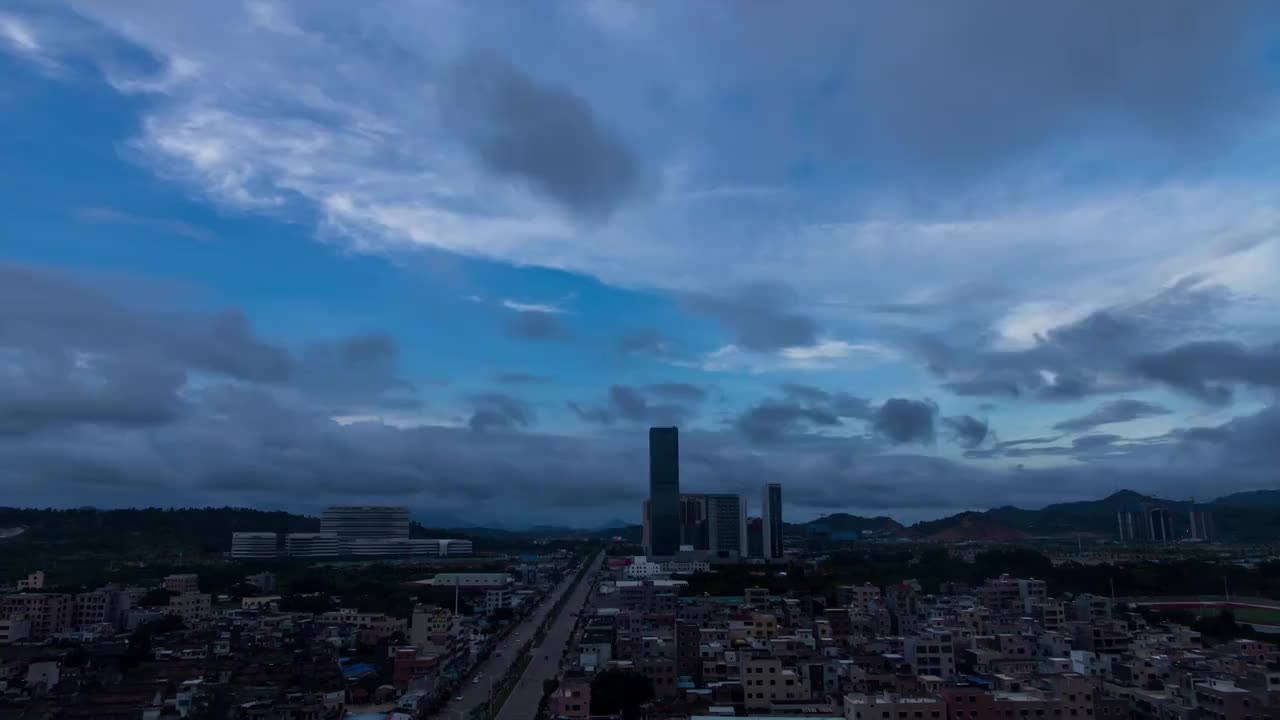 广东省汕尾市城市日转夜延时视频素材视频素材