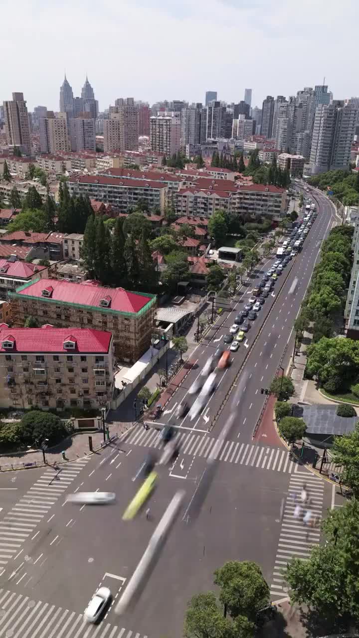 城市道路汽车车流延时视频素材