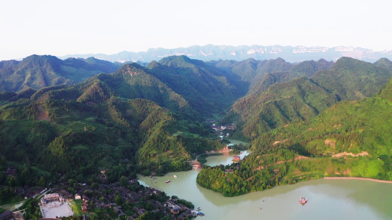 航拍酉阳河湾山寨视频素材