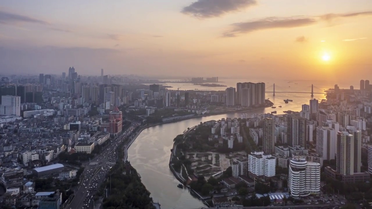 航拍海口海甸河落日延迟视频素材