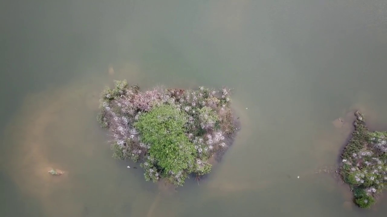 航拍贵阳观山湖公园视频素材