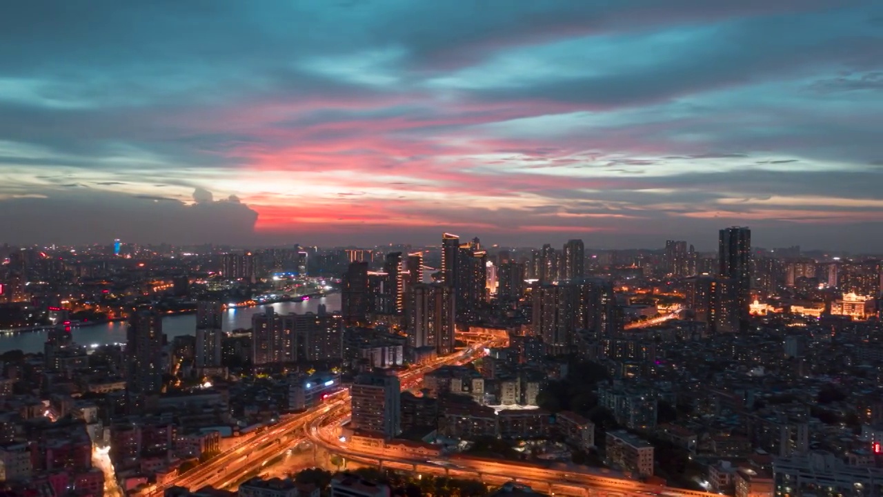 广州车流内环路世纪晚霞紫霞荔湾区夜景内透城市风光航拍视频素材