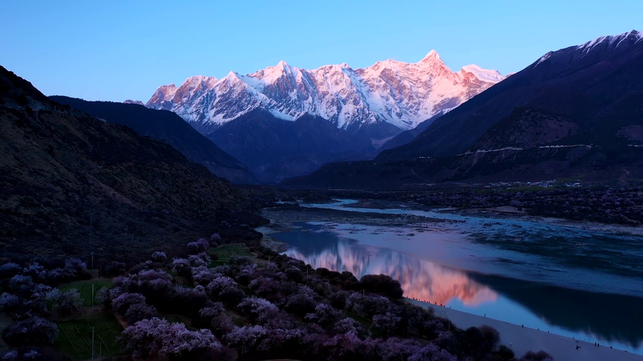 西藏林芝南迦巴瓦峰雪山视频素材