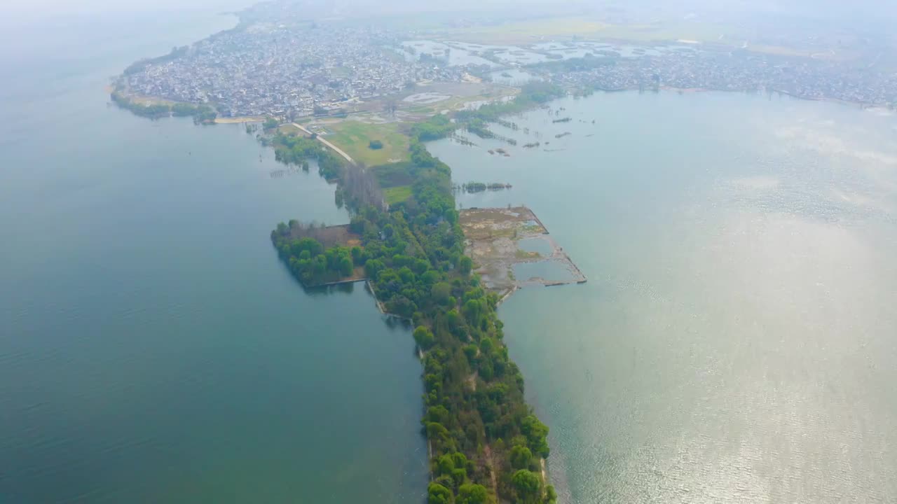 航拍云南大理洱海海舌公园视频素材