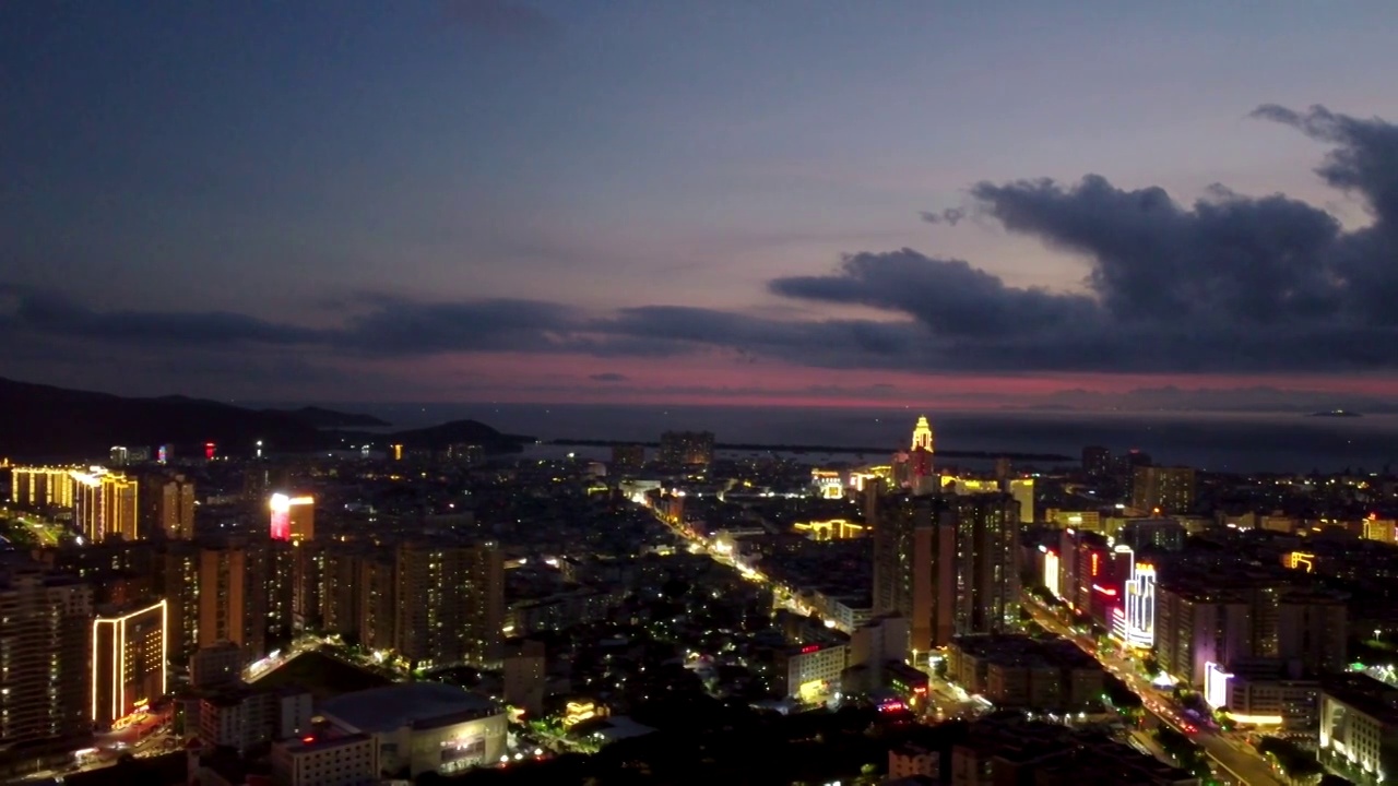 广东省汕尾市城市夜景航拍视频视频素材