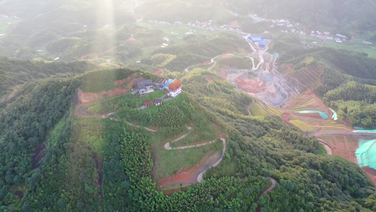 山之巅云峰台视频素材