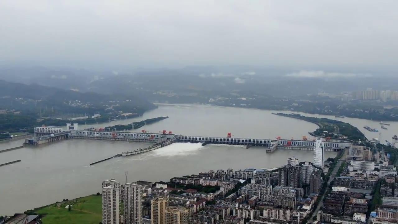 湖北省宜昌市葛洲坝雨后景观延时视频下载