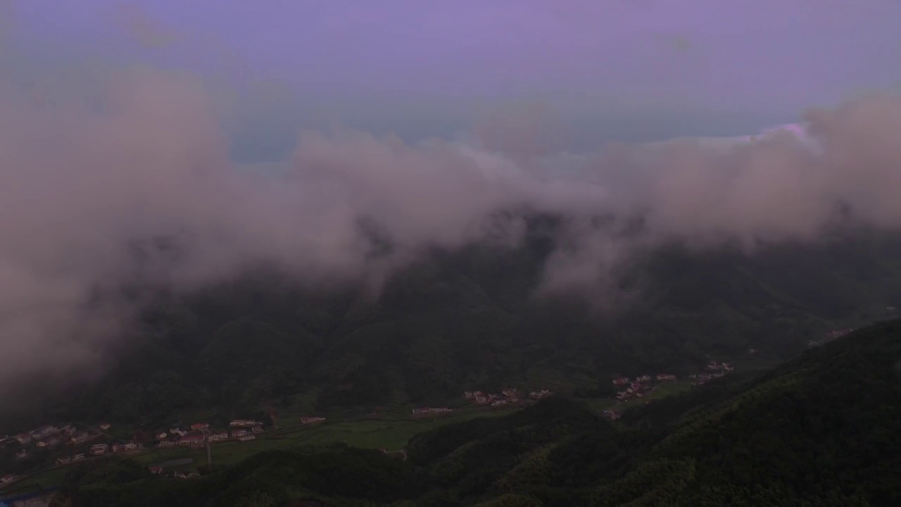 山村雨后云海视频素材