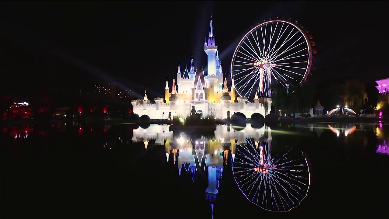 夜景，灯光，夜晚，游乐场，城堡，石景山游乐场，激光秀，灯光秀视频素材