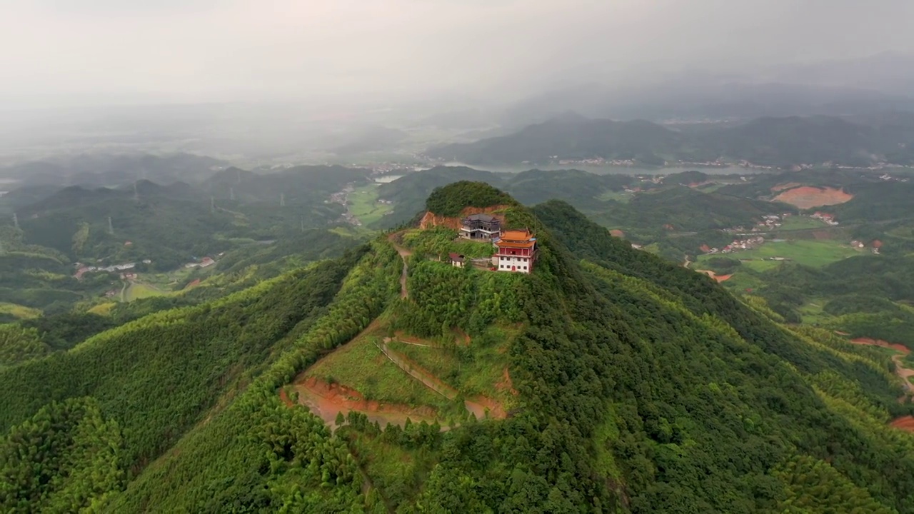 环绕洞阳云峰台古庙视频素材