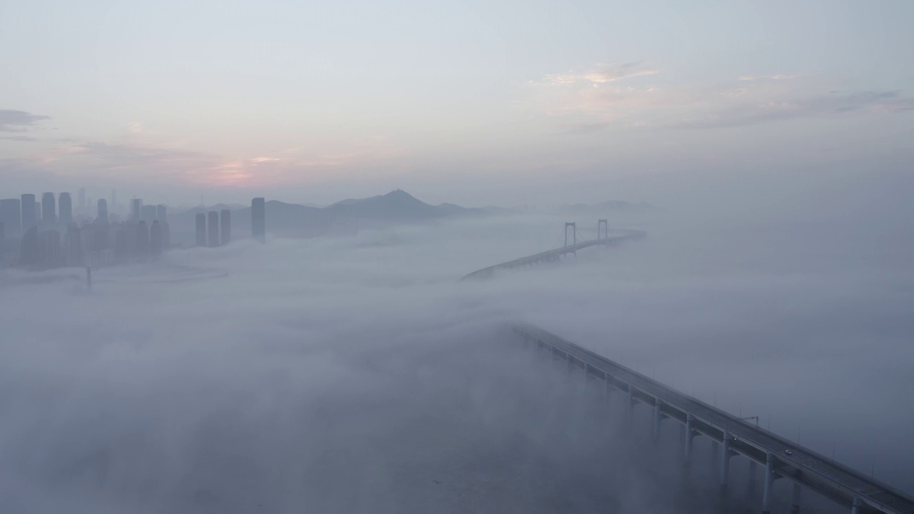 大连,星海湾跨海大桥,都市风光,户外,平流雾,星海湾视频素材