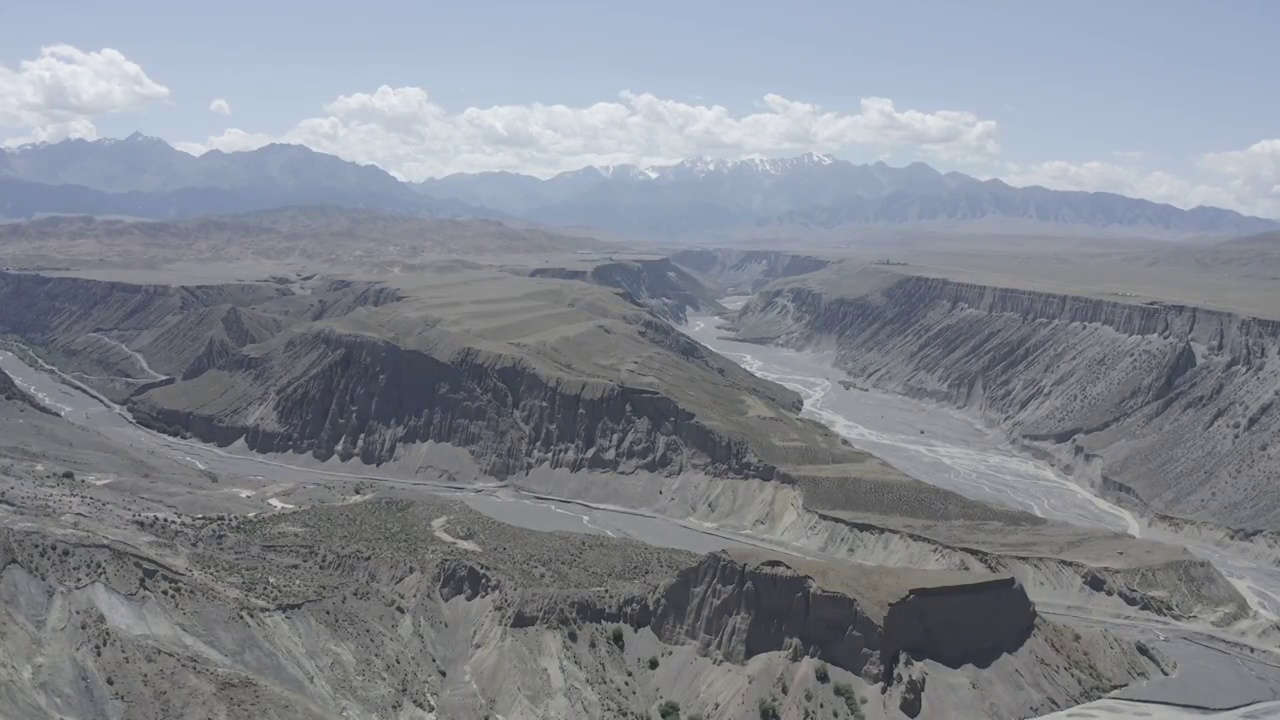 安集海大峡谷,白昼,云景,雪山,云视频素材