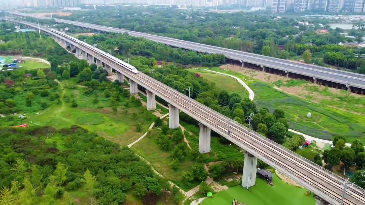 高铁地铁高速铁路复兴号高铁和谐号高铁铁轨铁路乘客运输视频素材