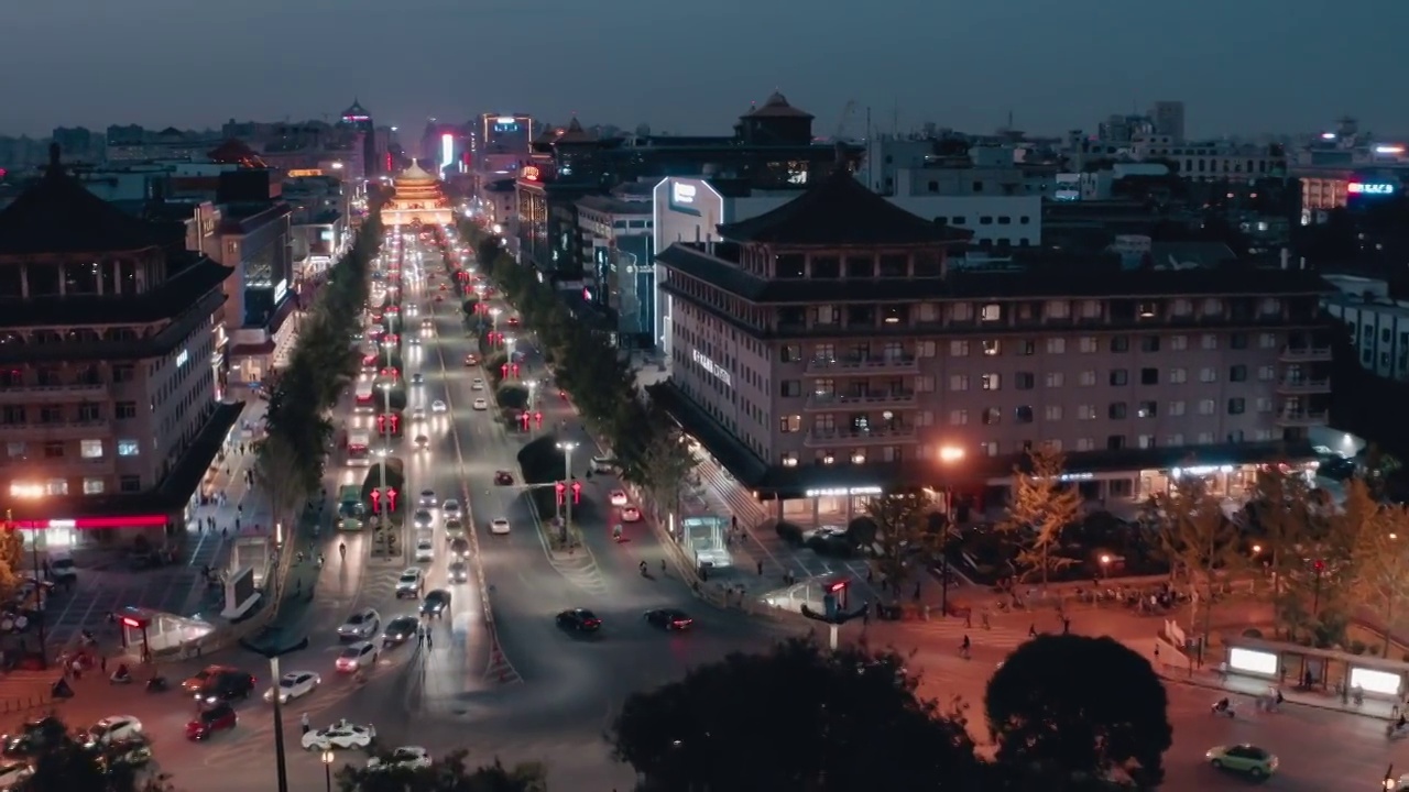 航拍西安古城墙夜景风光视频素材