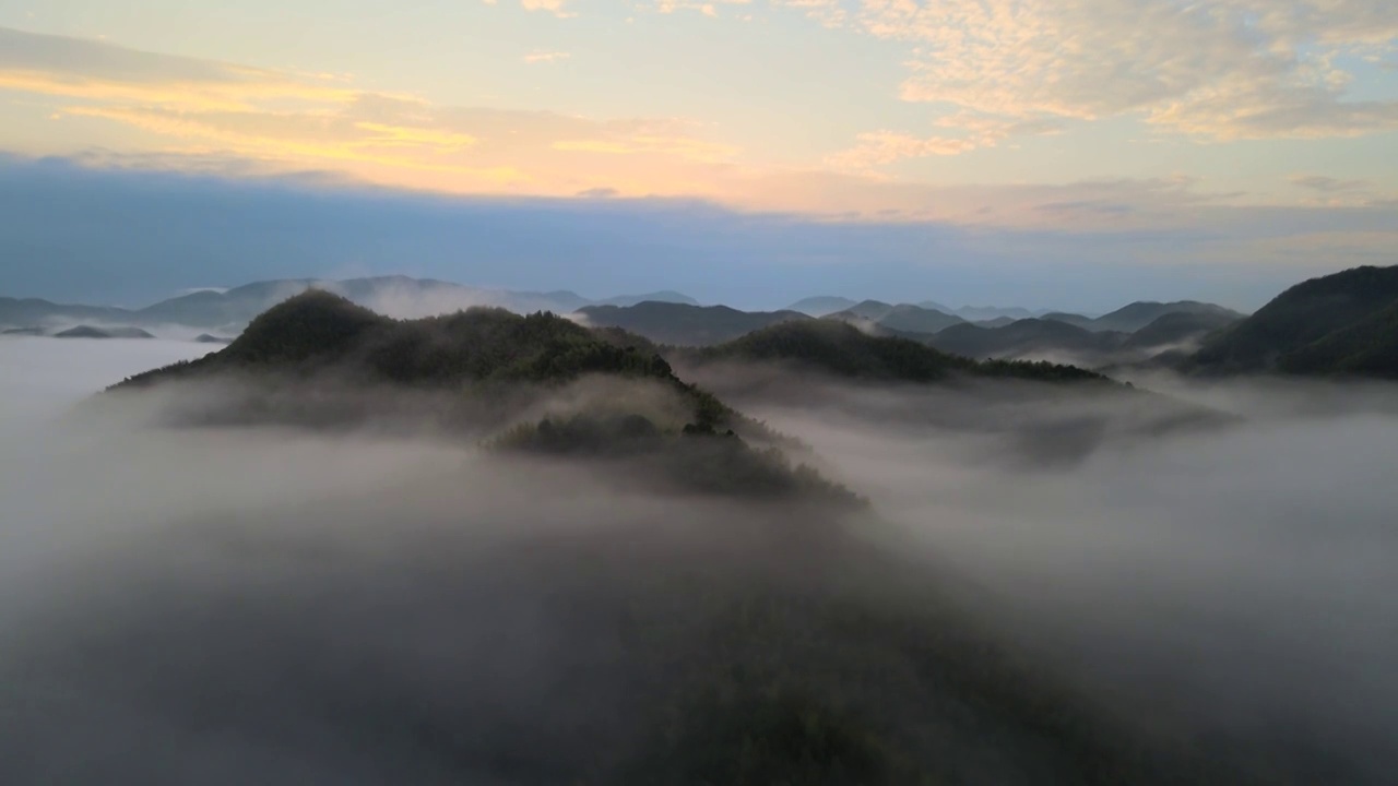 宁波四明山白鹿观景台日出云海视频素材