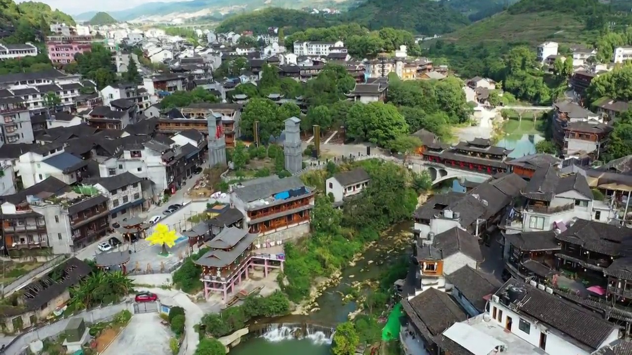 湖南省湘西土家族苗族自治州永顺县芙蓉镇航拍视频素材