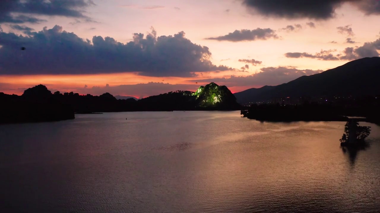 广东省肇庆市端州区七星岩仙女湖 湖泊 卧佛含丹 日落 黄昏视频素材