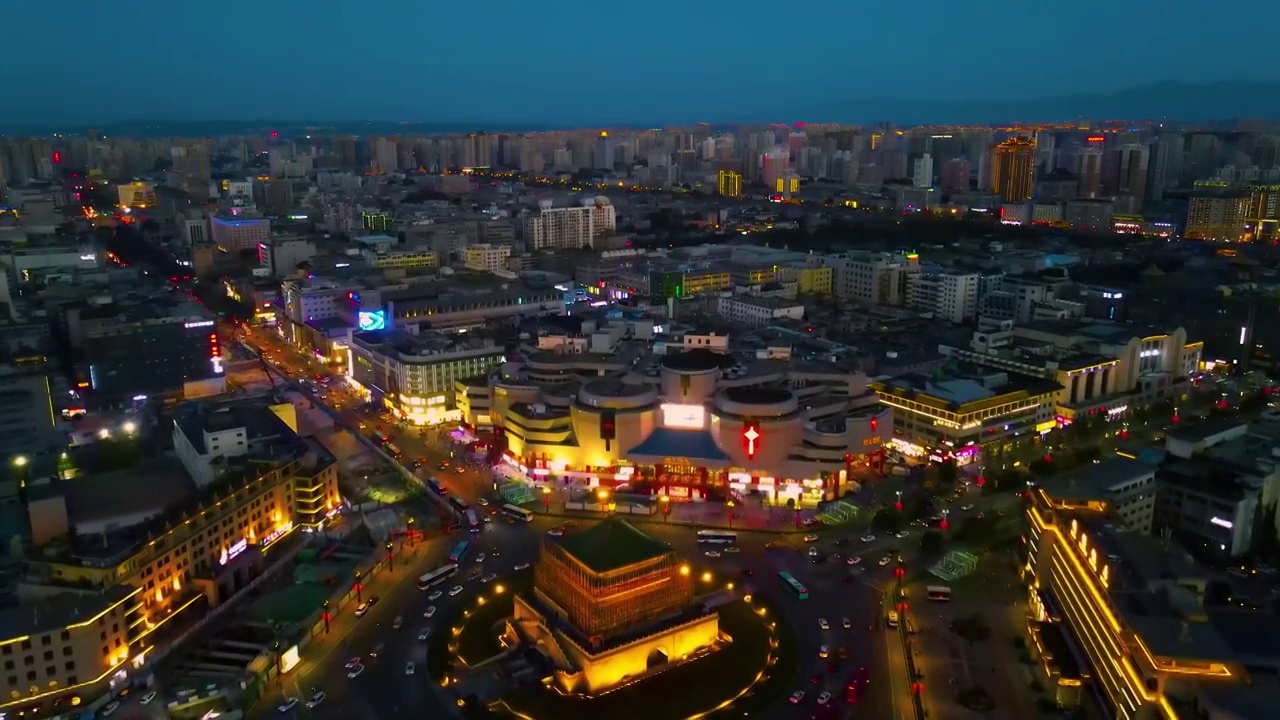 航拍西安钟楼夜景视频素材