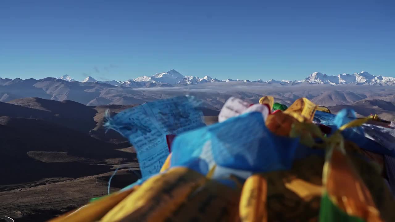 珠峰经幡观景台视频素材