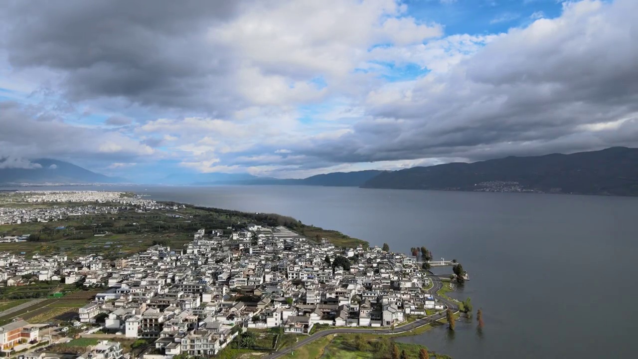 云南大理苍山洱海风光大疆航拍视频素材