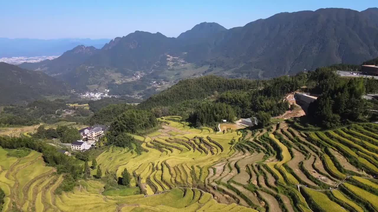 浙江丽水云和梯田山区风光大疆航拍视频素材