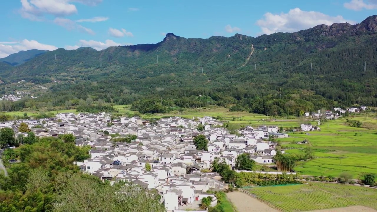 安徽黄山市屏山古村视频素材