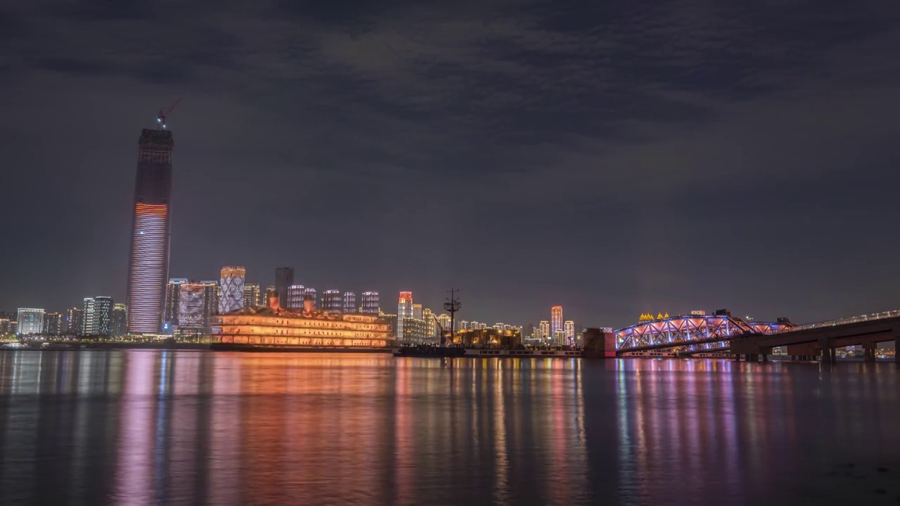 武汉知音号夜景延时视频素材