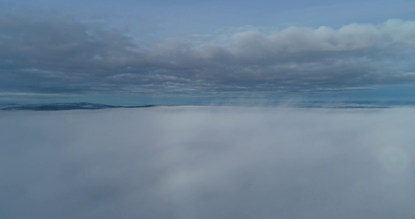 航拍大兴安岭山林云端风景视频素材