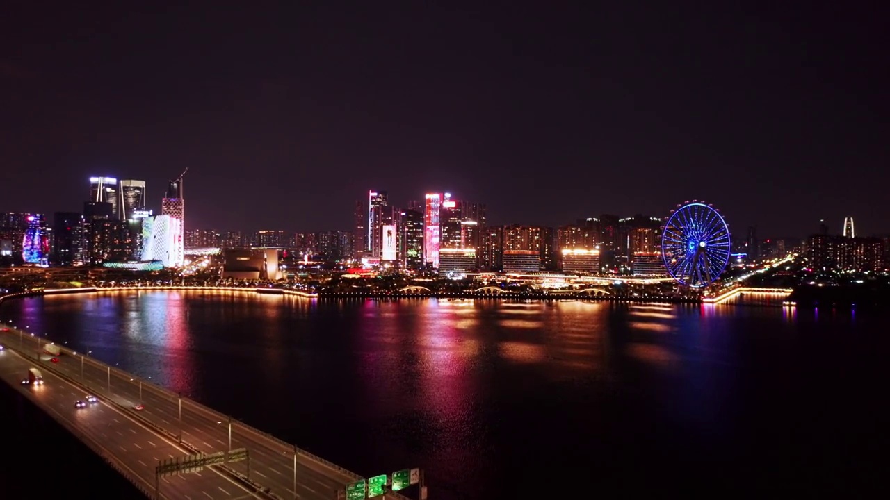 欢乐港湾摩天轮夜景116视频下载