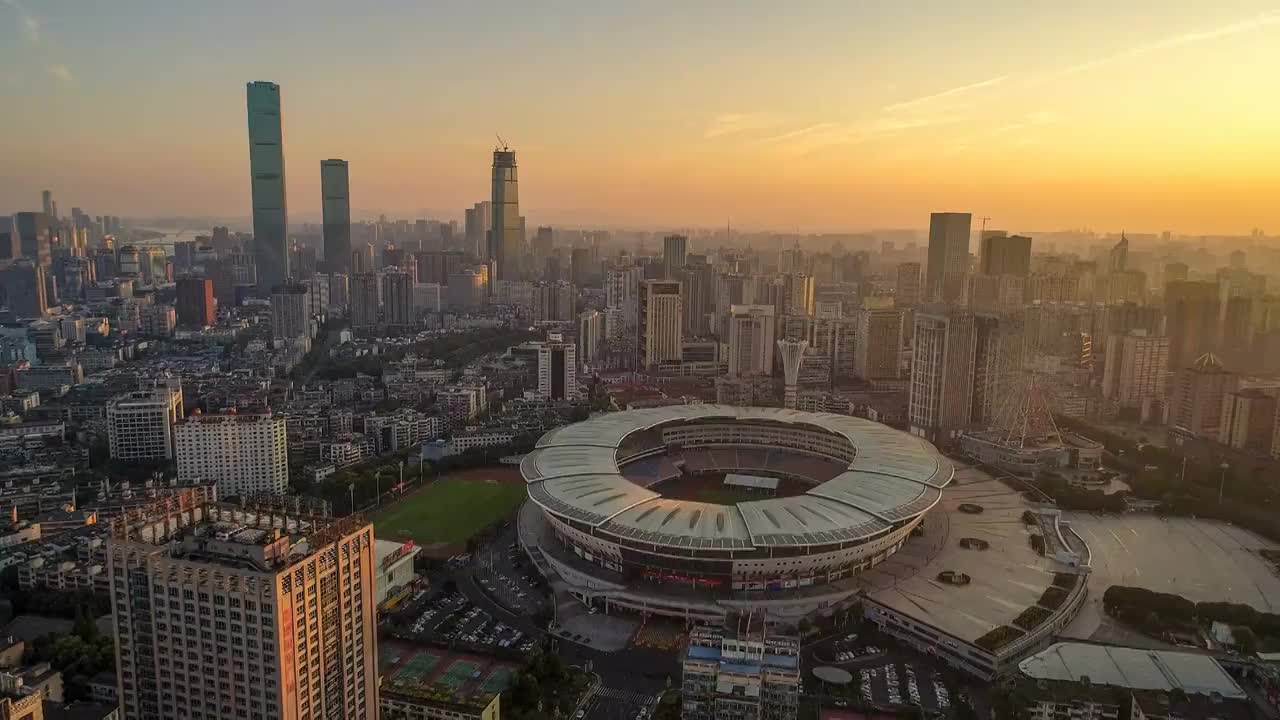 长沙市贺龙体育广场日出航拍视频素材