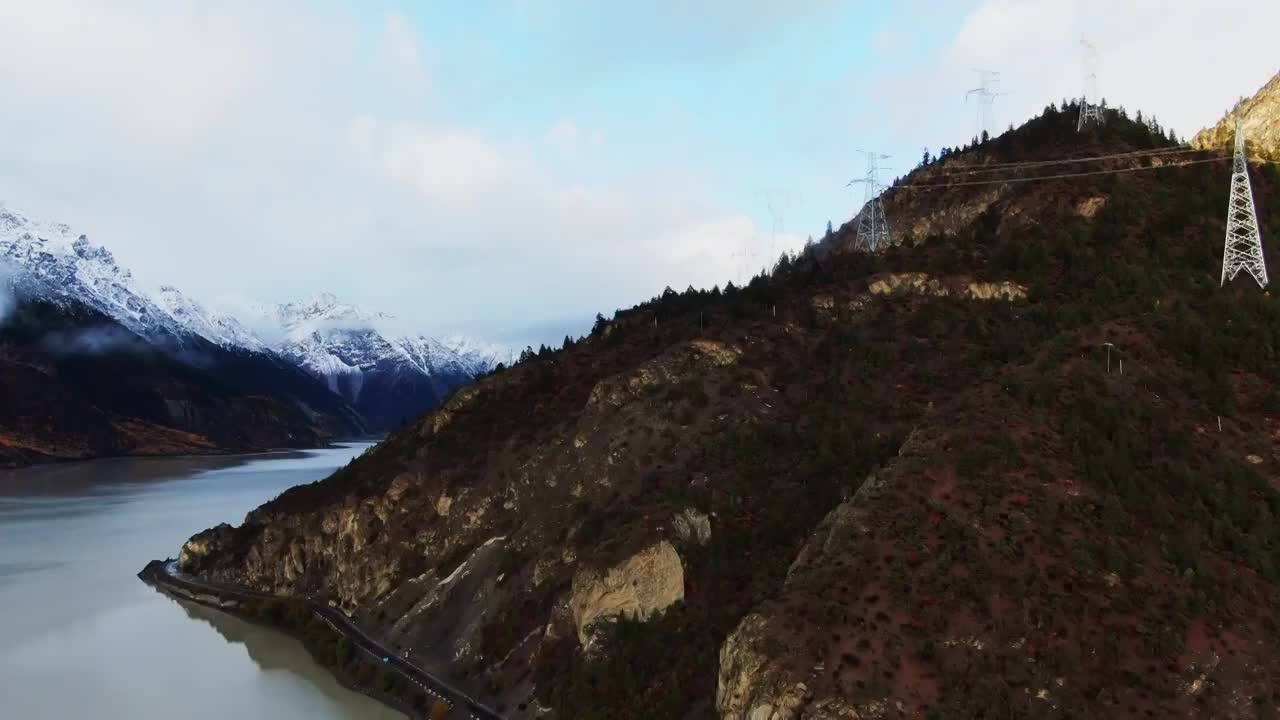 西藏然乌湖航拍全景视频素材