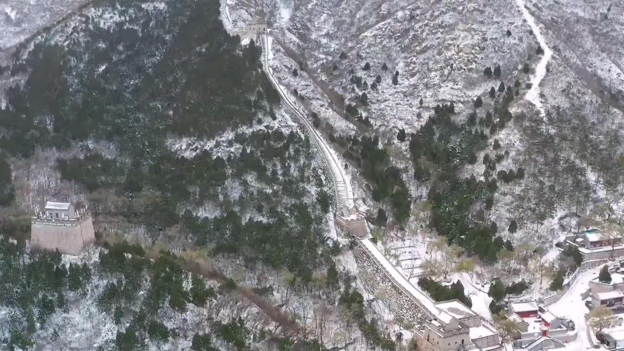 北京居庸关长城雪景视频下载