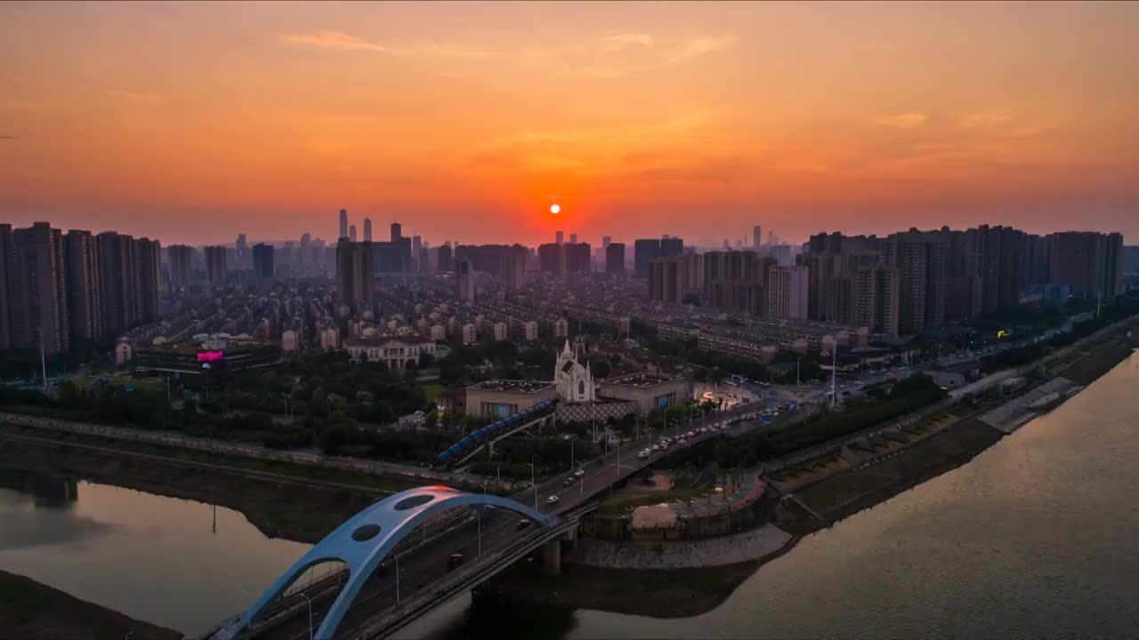 长沙市浏阳河婚庆园晚霞夕阳航拍延时摄影视频素材