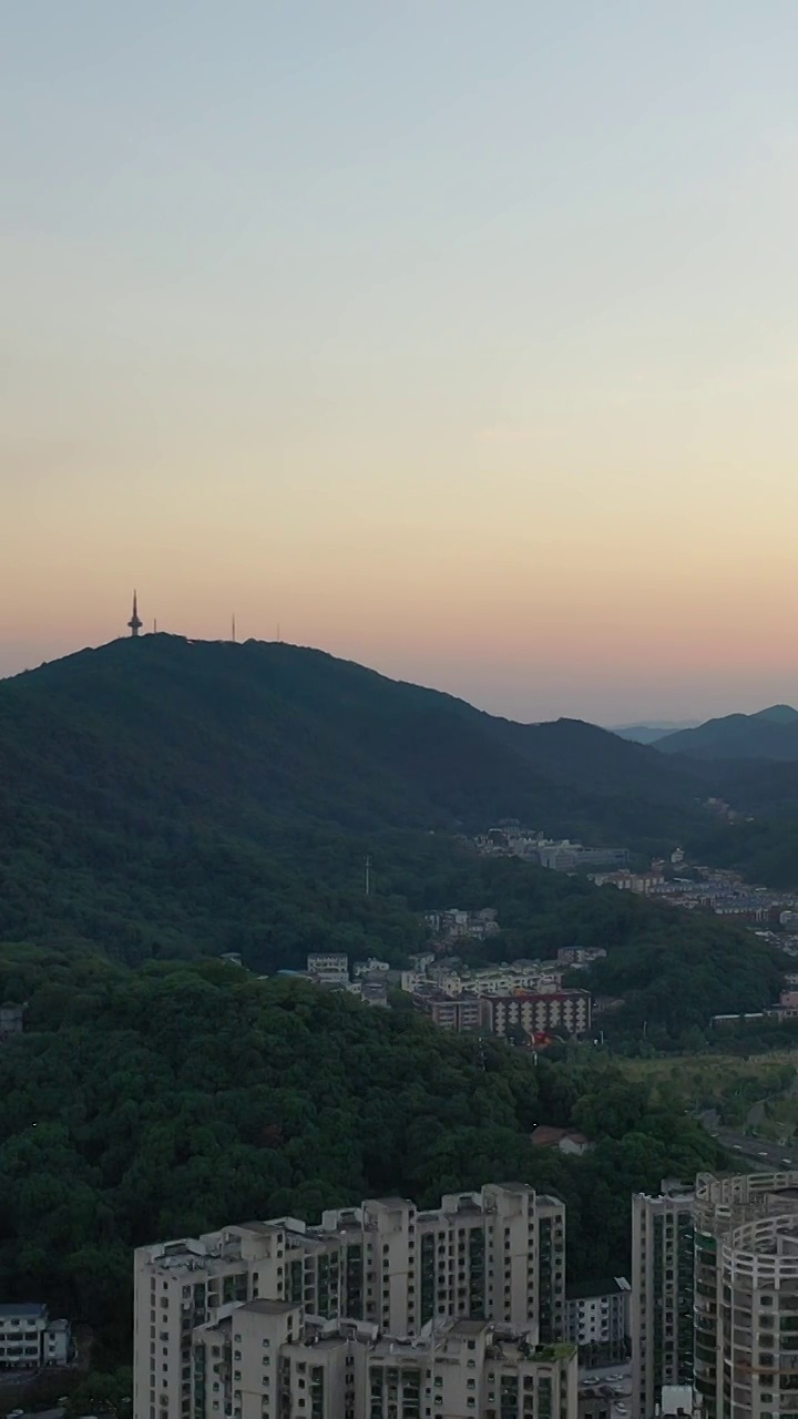 航拍湖南长沙岳麓山风光视频素材