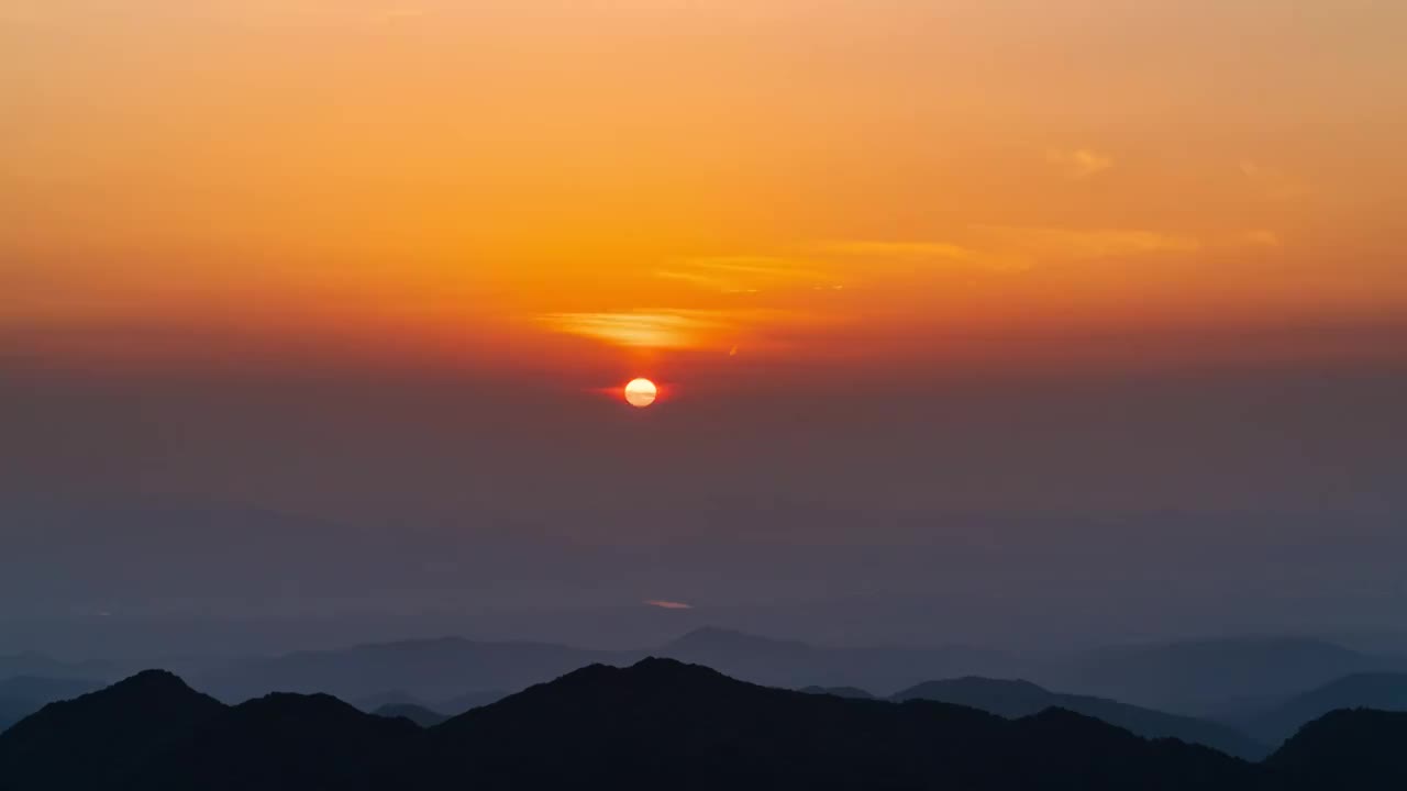 鸿图嶂日落延时，咸鸭蛋，圆视频素材