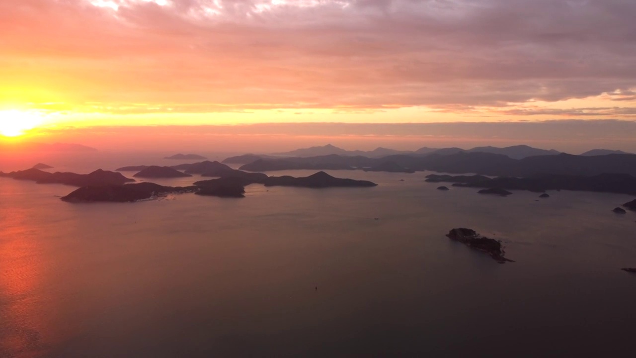 海岛日出视频素材