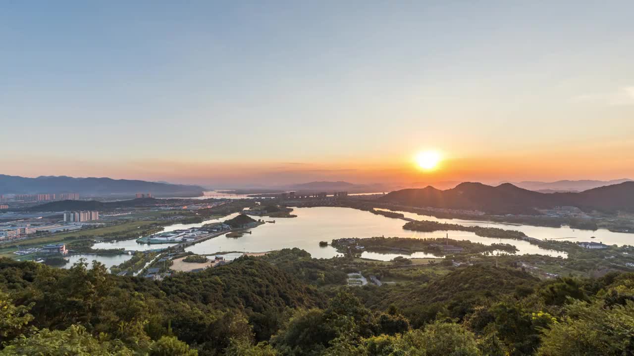 杭州萧山湘湖和三江口日落亮灯延时视频素材