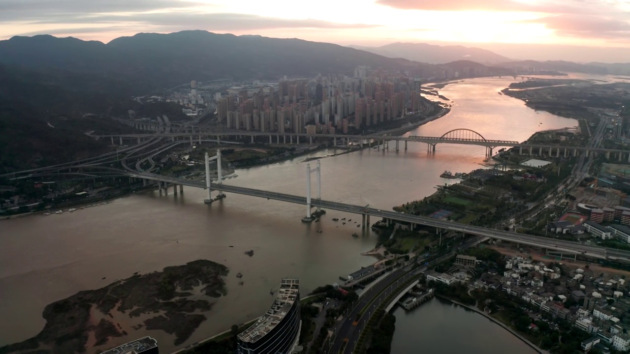 福建省福州市魁浦大桥日出航拍视频素材