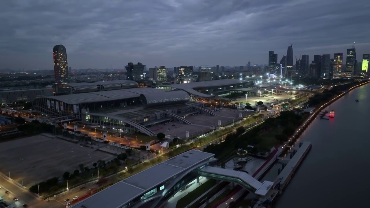 广东省广州市广交会展馆夜景航拍视频素材