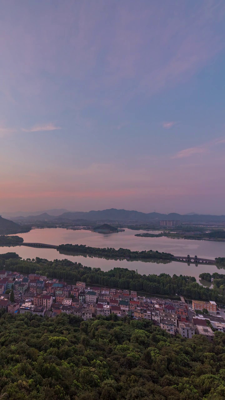 杭州湘湖景区日出朝霞延时视频素材