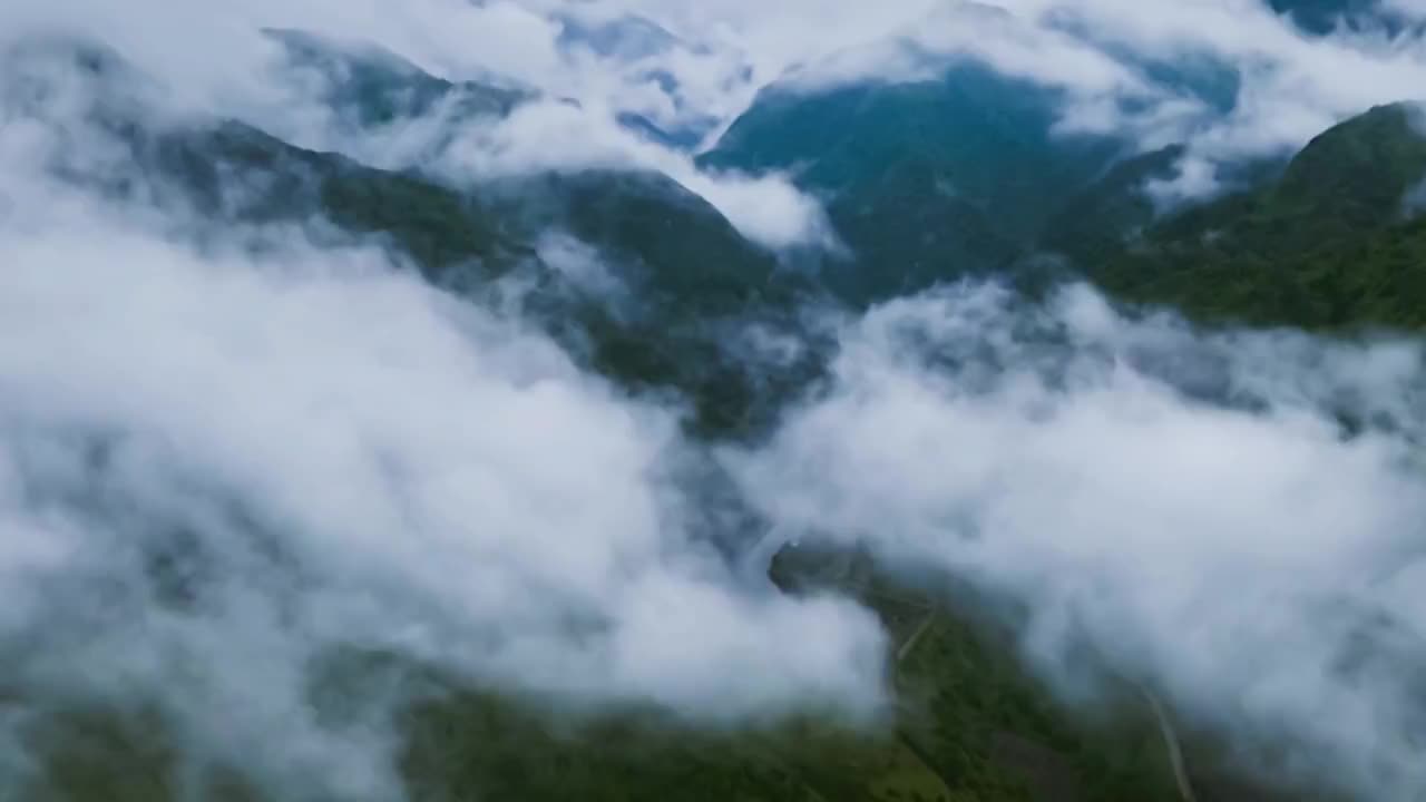 秦岭雨后云海航拍延时视频素材