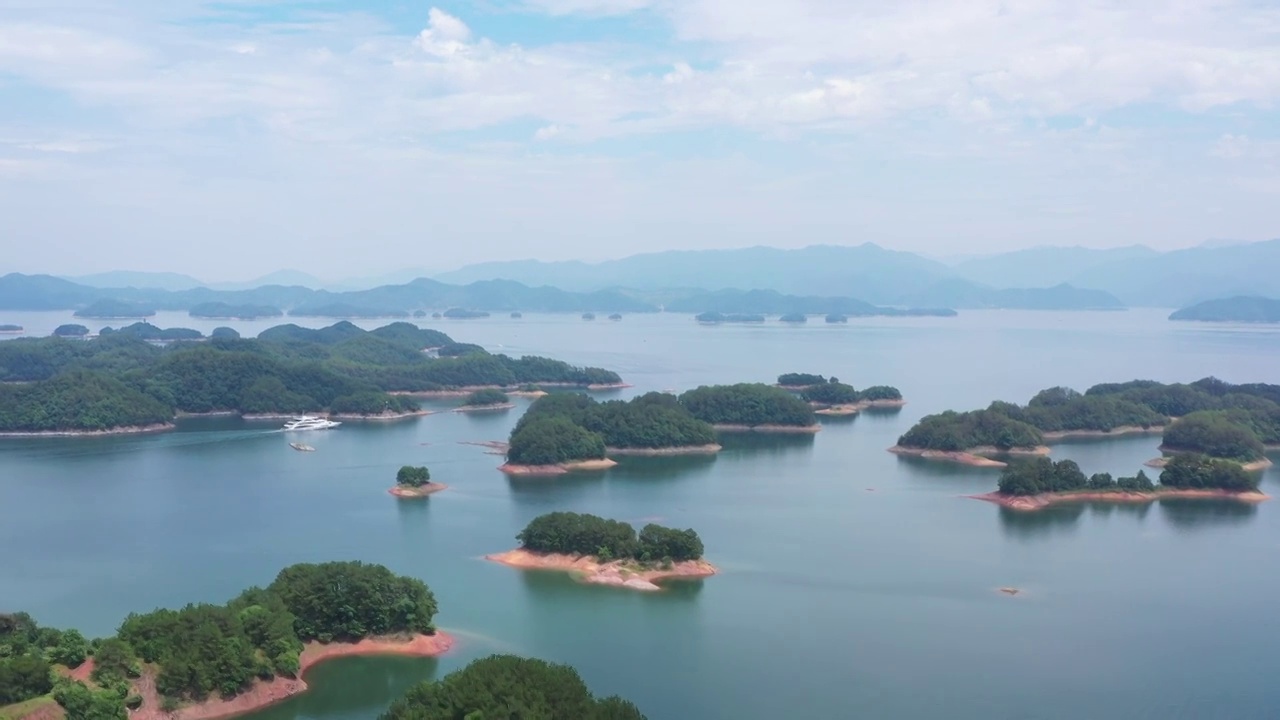 浙江杭州：盛夏千岛湖视频素材