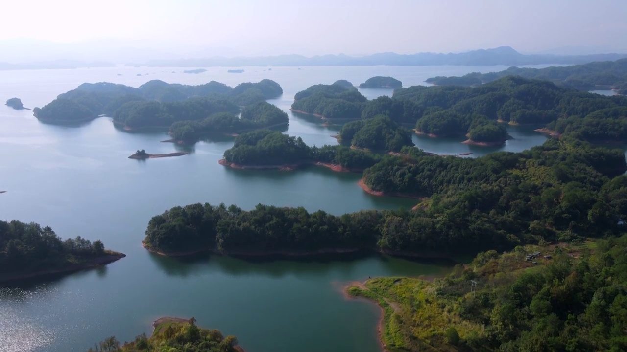 航拍杭州千岛湖山水风景画视频素材