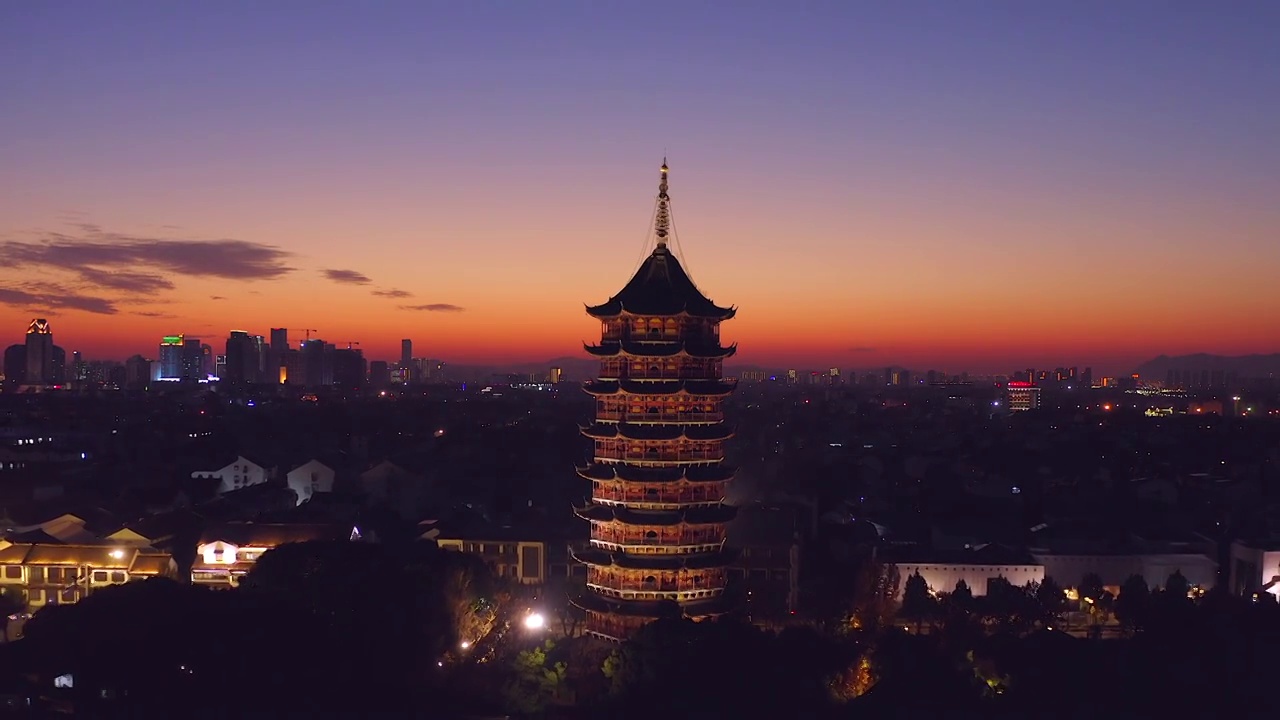 航拍苏州北寺塔报恩寺塔夜景风光视频素材