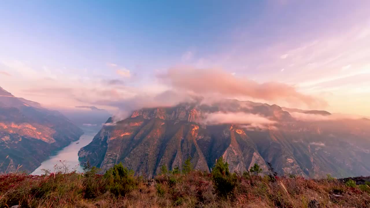 又是一年三峡红，长江三峡之巫峡延时摄影视频素材