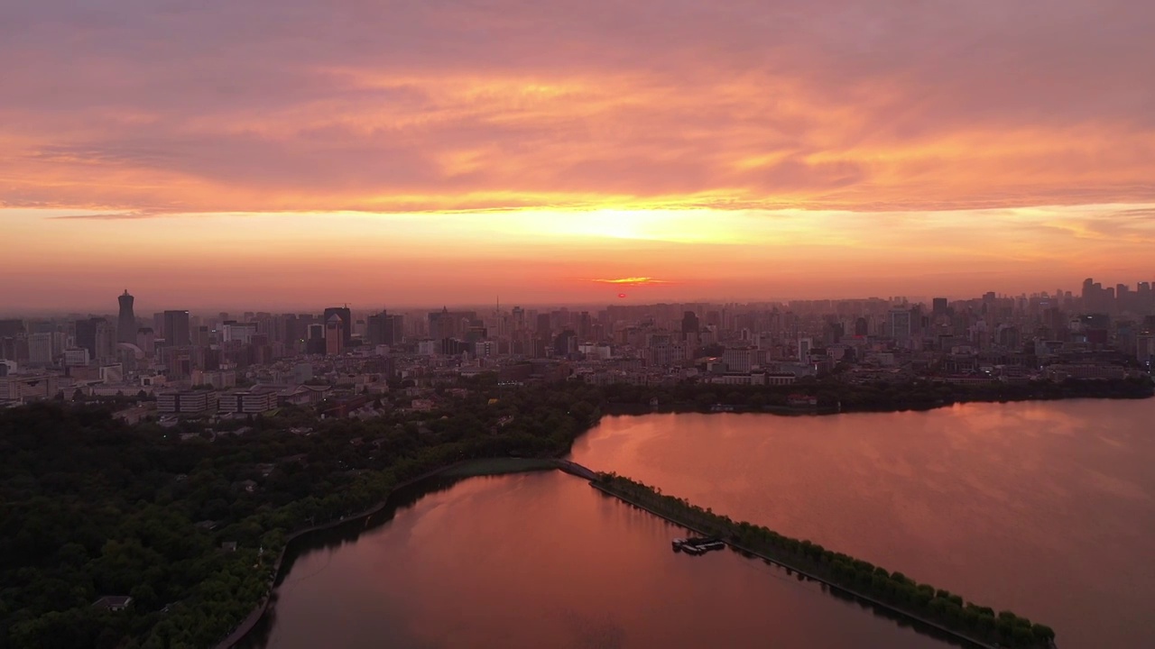 杭州西湖日出朝霞航拍视频素材