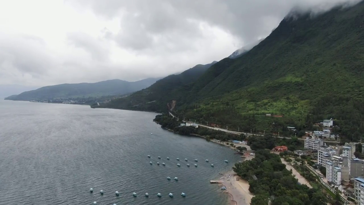 云南海岸线高山大海船舶709视频素材